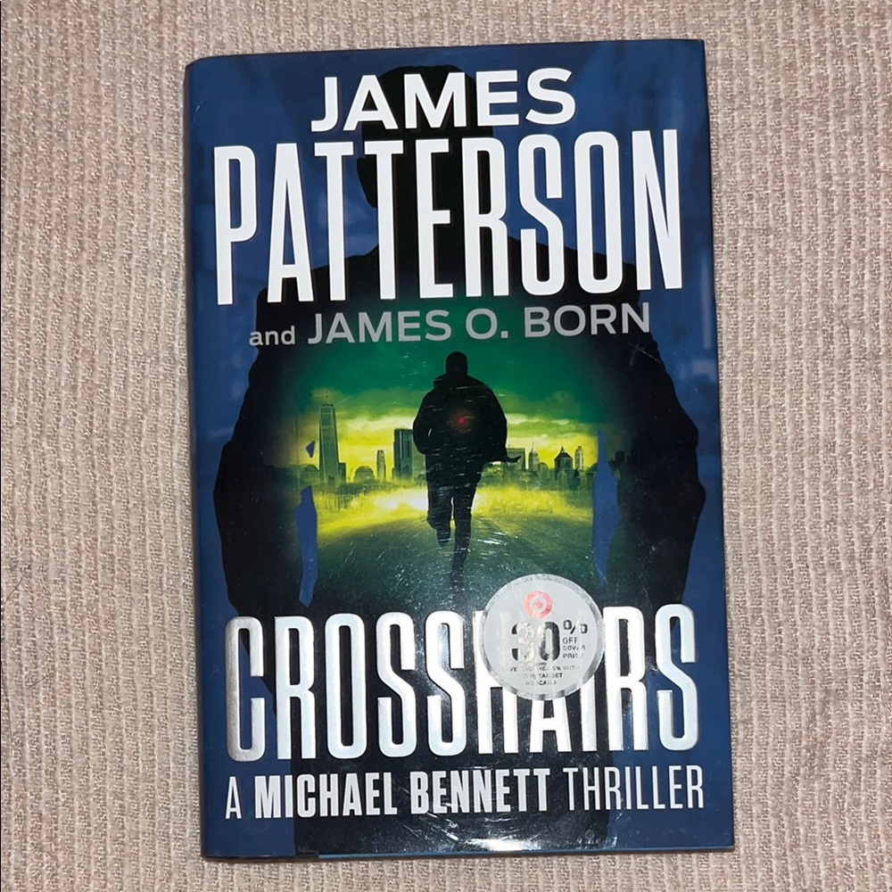 'Crosshairs' Book - Blue Cover James Patterson